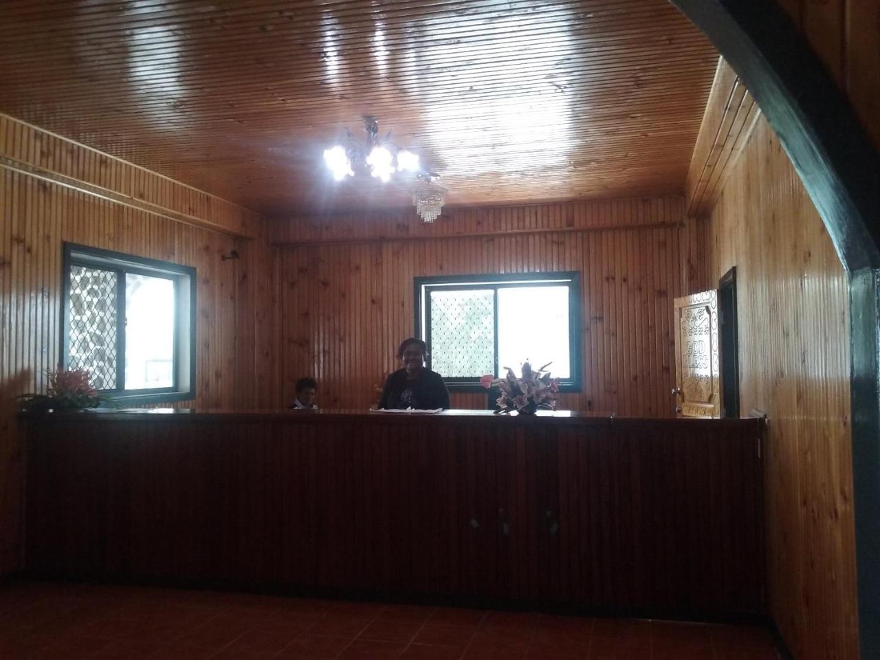 Mcroyal Hotel Mount Hagen Exterior photo