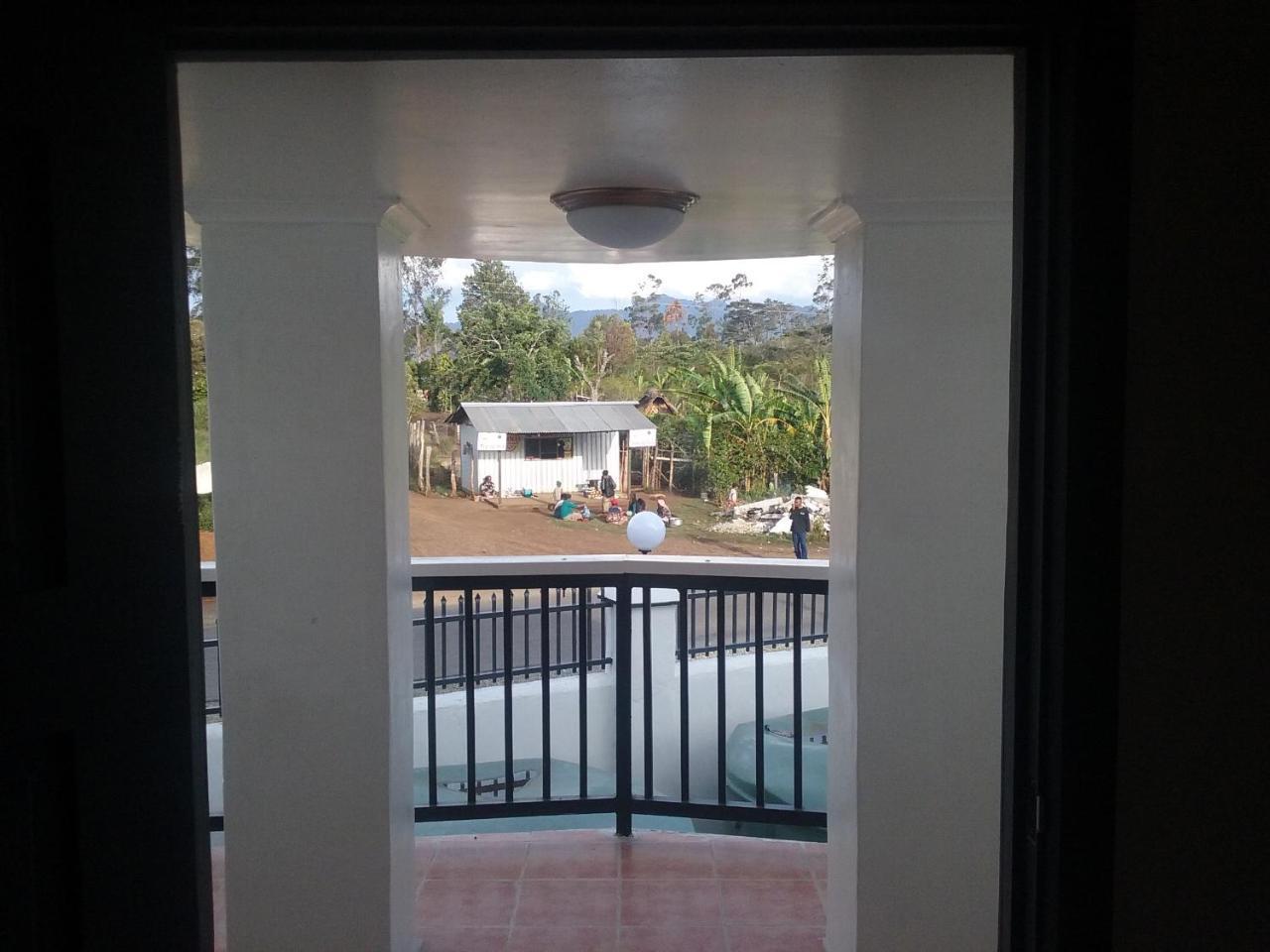 Mcroyal Hotel Mount Hagen Exterior photo