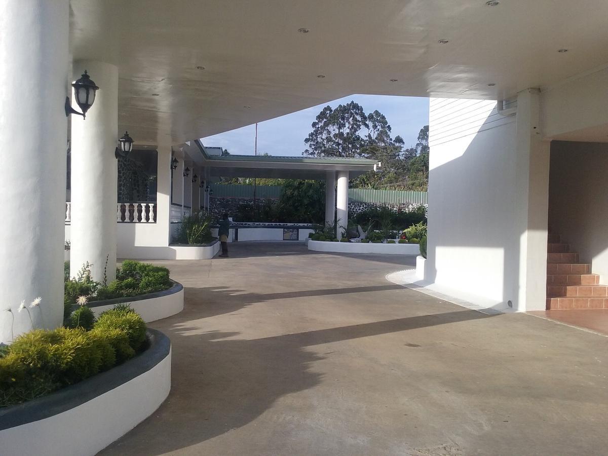 Mcroyal Hotel Mount Hagen Exterior photo
