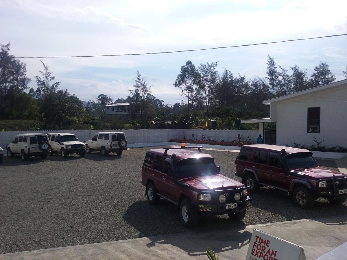 Mcroyal Hotel Mount Hagen Exterior photo
